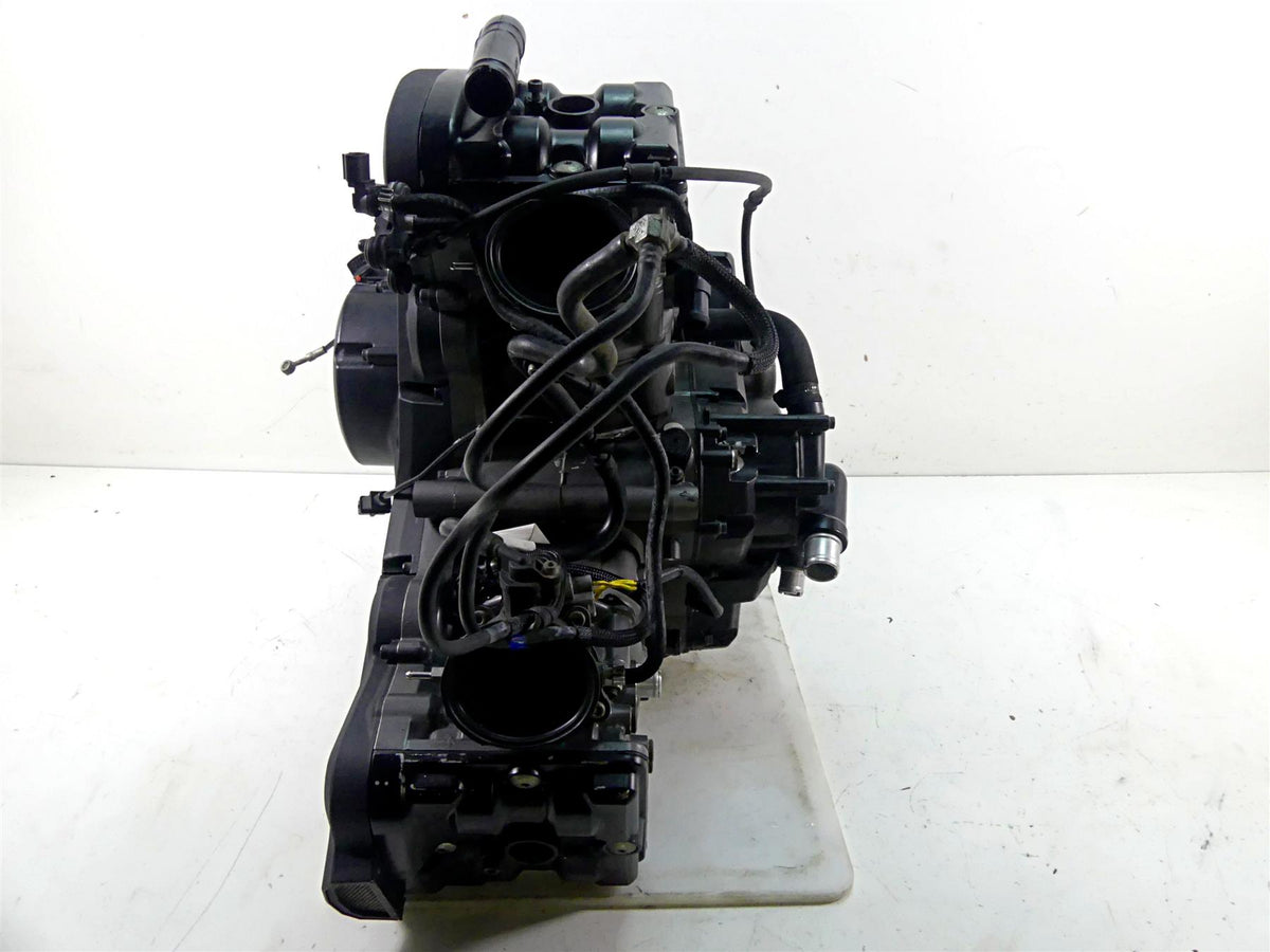 2013 Ducati Diavel Red Running Testastretta 11 Engine Motor 13K -Video 22522801A {{ shop.shopifyCountryName }} - Mototech271