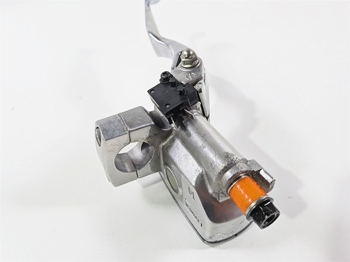 2003 Honda V-Twin VTX1800 C Front Brake Master Cylinder 45510-MZ0-A41 {{ shop.shopifyCountryName }} - Mototech271