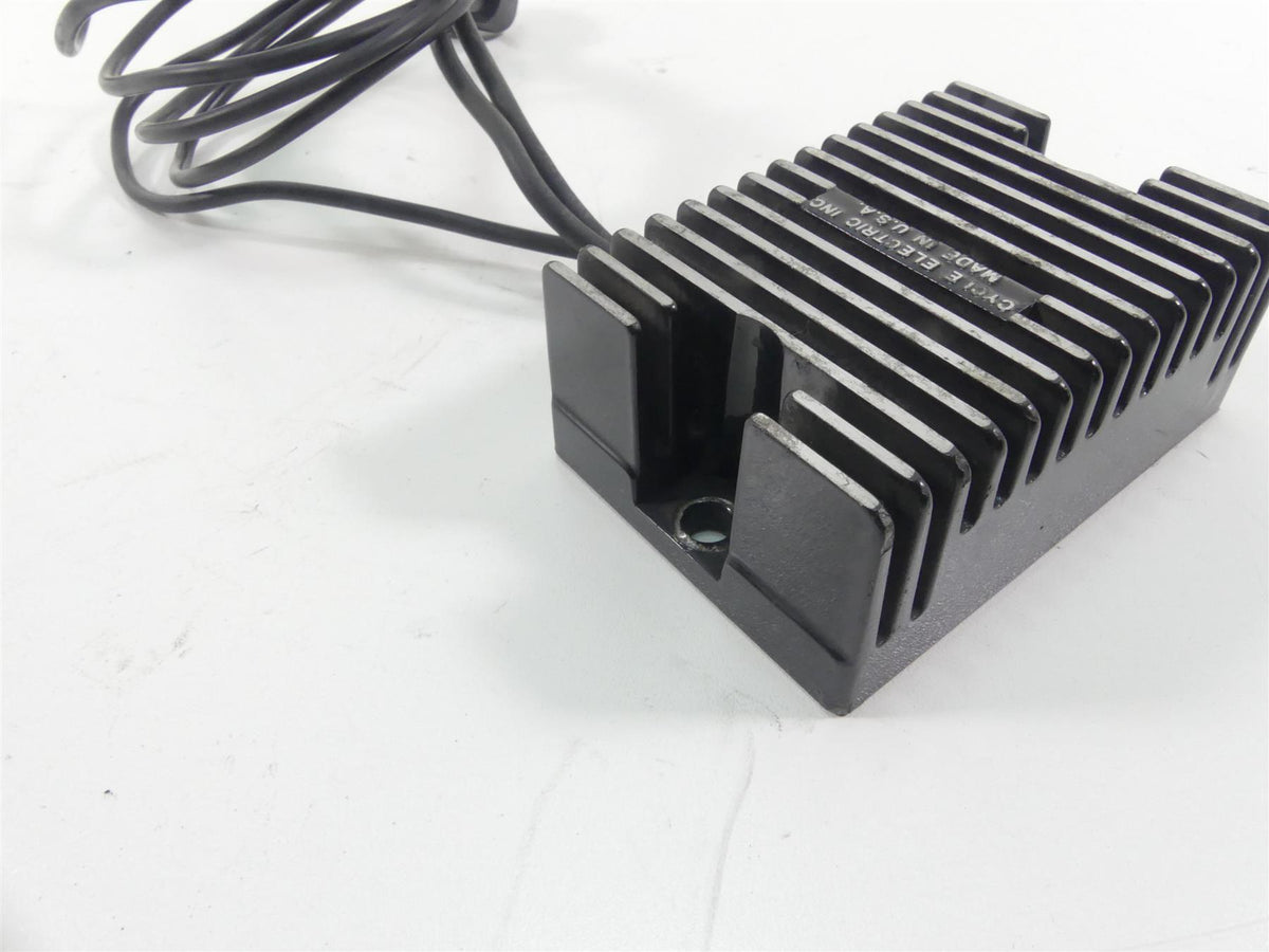 1995 Harley Touring FLHTCU Electra Glide Rectifier Voltage Regulator 74519-88B {{ shop.shopifyCountryName }} - Mototech271