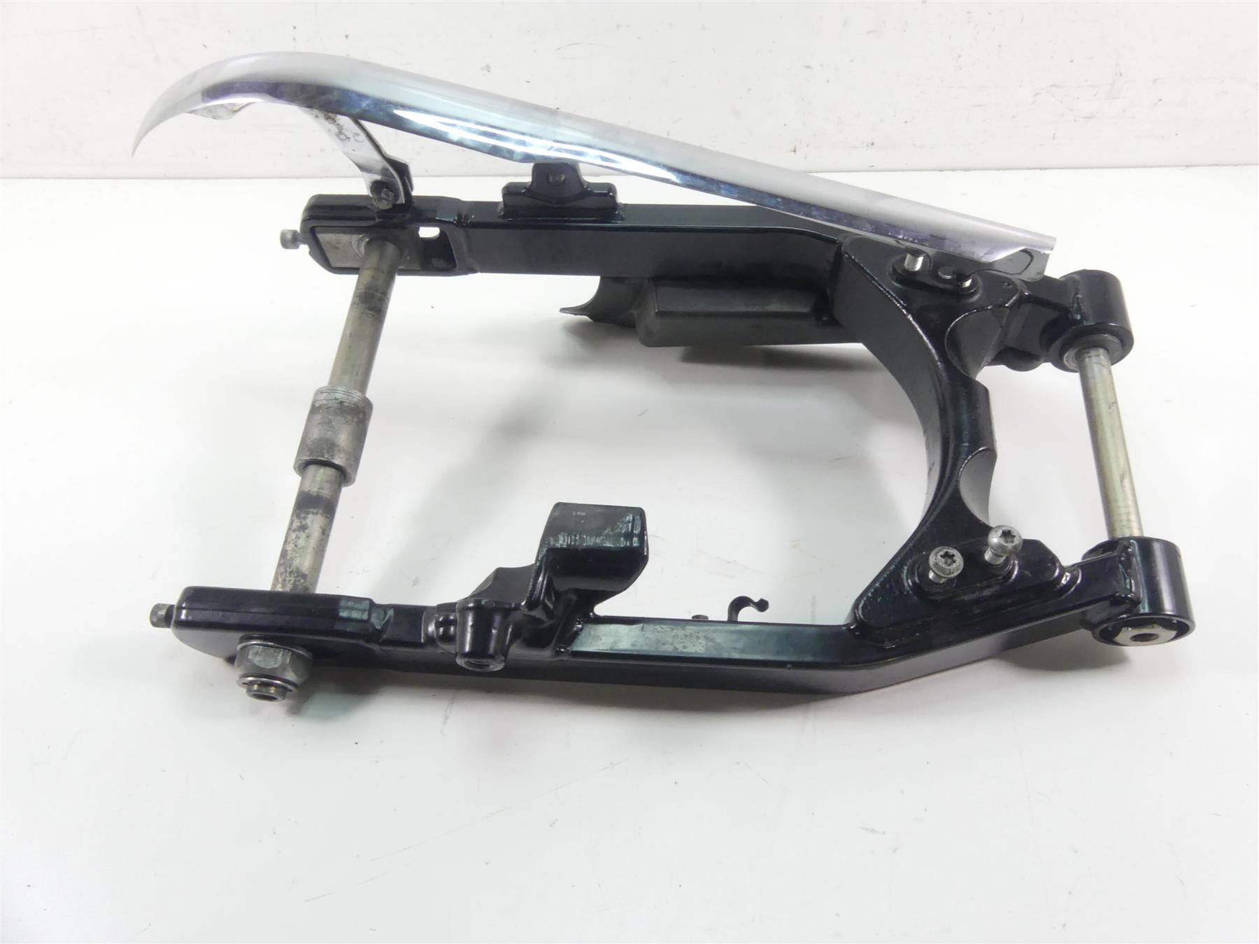 2014 Harley FXDF Dyna Fat Bob Rear Swingarm Swing Arm & 25mm Axle 47820-10 {{ shop.shopifyCountryName }} - Mototech271
