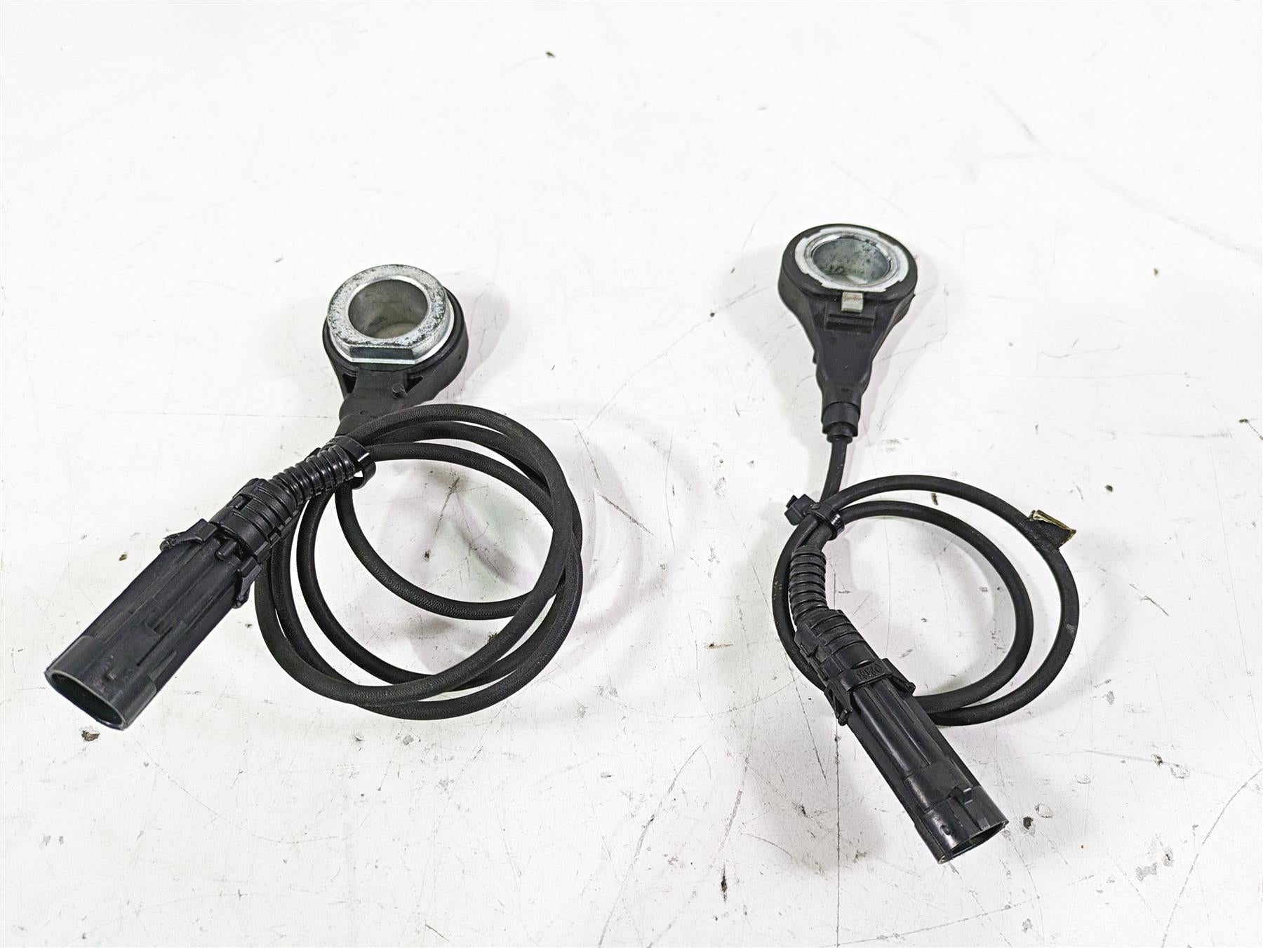 2015 Harley Touring FLHXS Street Glide Front Rear Abs Sensor Set 32700015 | Mototech271
