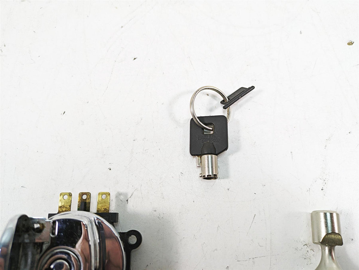 2006 Harley Softail FXSTSI Springer Ignition Switch Steering Lock Key 71450-04 {{ shop.shopifyCountryName }} - Mototech271