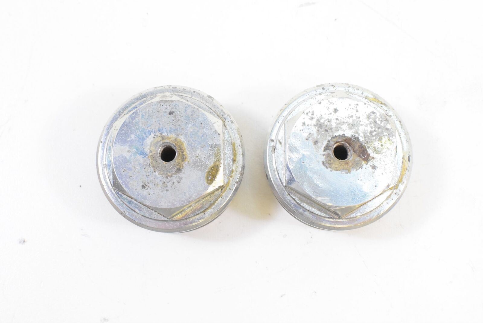 2010 Harley FXDFSE CVO Dyna Fat Bob Upper Fork End Cap Set 4920 {{ shop.shopifyCountryName }} - Mototech271