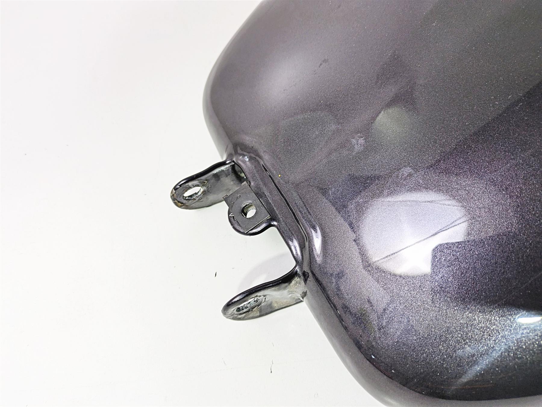 2011 Harley FXDC Dyna Super Glide Fuel Gas Petrol Tank Reservoir - Read 61000705 {{ shop.shopifyCountryName }} - Mototech271