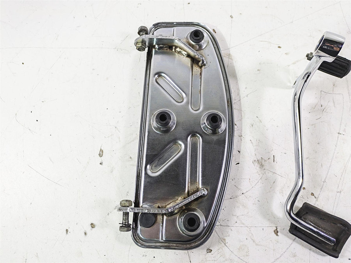 1998 Moto Guzzi California 1100 EV Right Floor Board & Brake Pedal GU03420330 {{ shop.shopifyCountryName }} - Mototech271