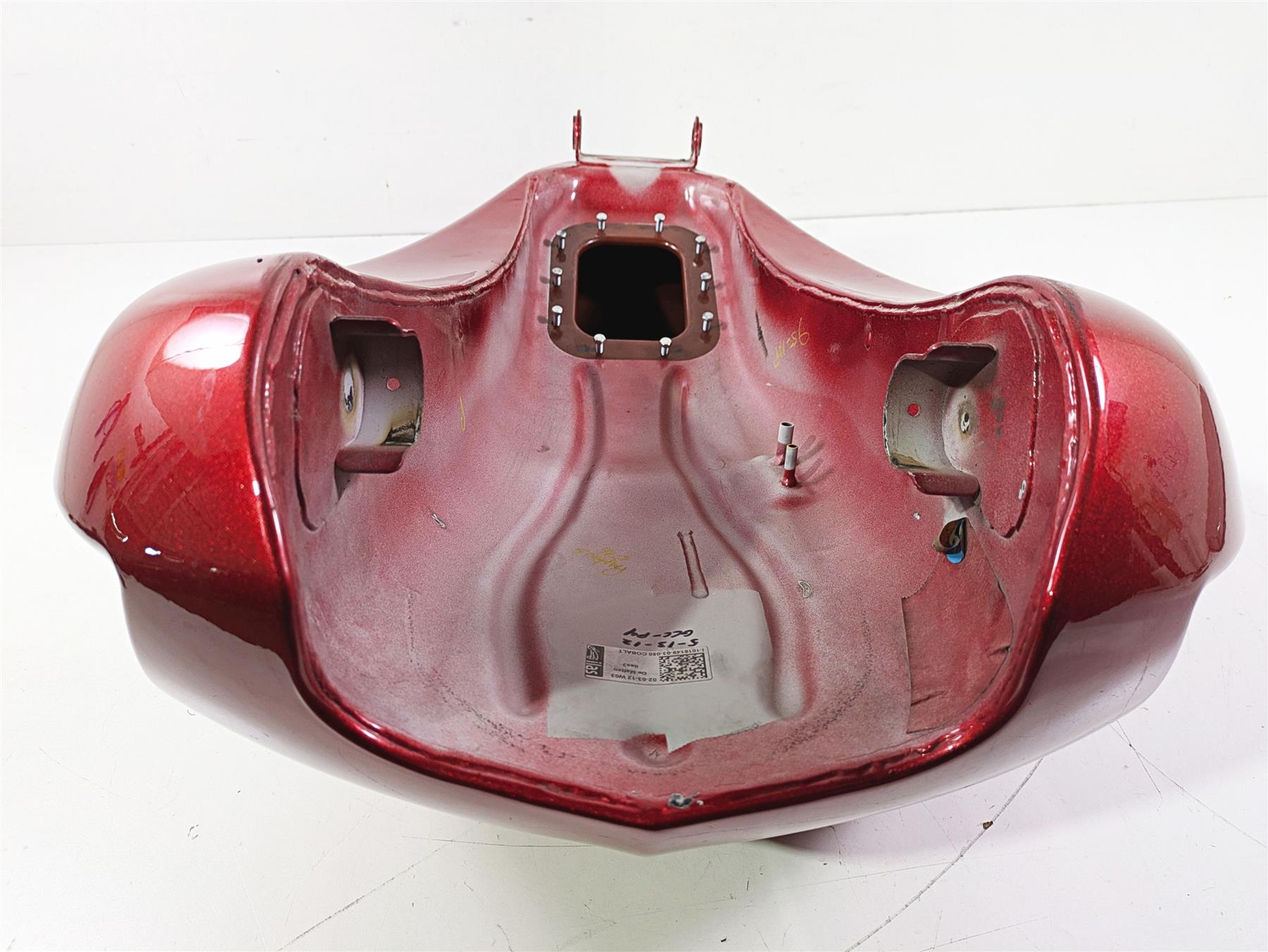 2012 Victory Cross Country Fuel Gas Petrol Tank Reservoir - No Dent 1016149 {{ shop.shopifyCountryName }} - Mototech271
