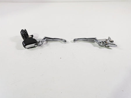 2010 Harley Touring FLHX Street Glide Clutch Perch & Women Lever 38700-08A {{ shop.shopifyCountryName }} - Mototech271