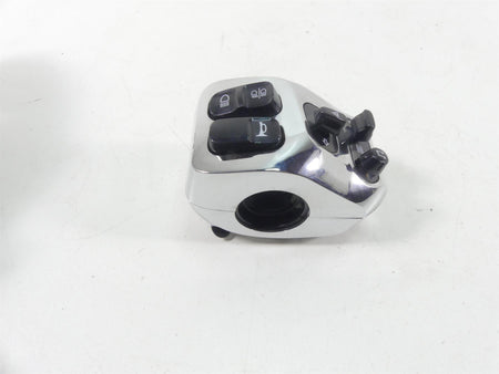 2020 Indian Roadmaster Left Hand Chrome Light Horn Control Switch 2415171 {{ shop.shopifyCountryName }} - Mototech271