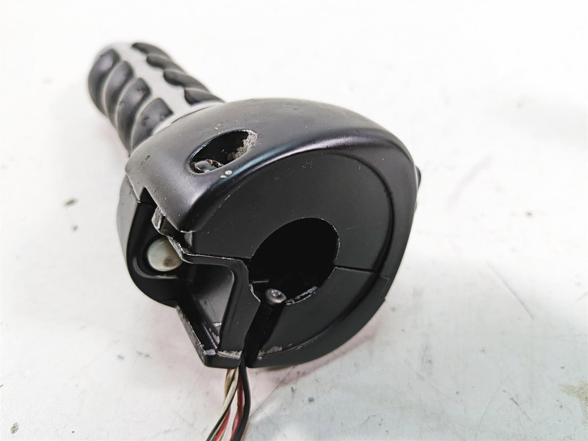 2019 Harley XL883N Sportster Iron Right Hand Control Switch 71500118 {{ shop.shopifyCountryName }} - Mototech271