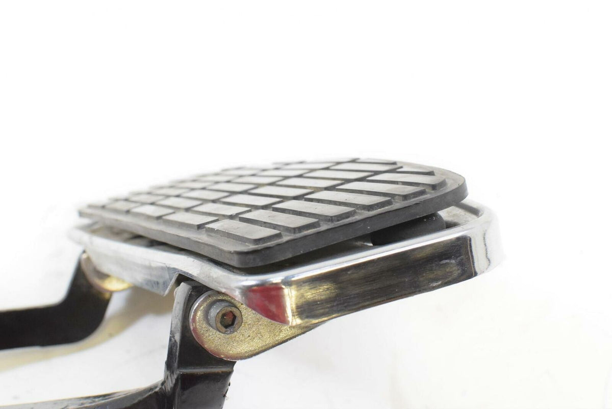 2005 Harley Touring FLHTCUI Electra Glide Rider Right Floor Board Pedal 50518-83 {{ shop.shopifyCountryName }} - Mototech271
