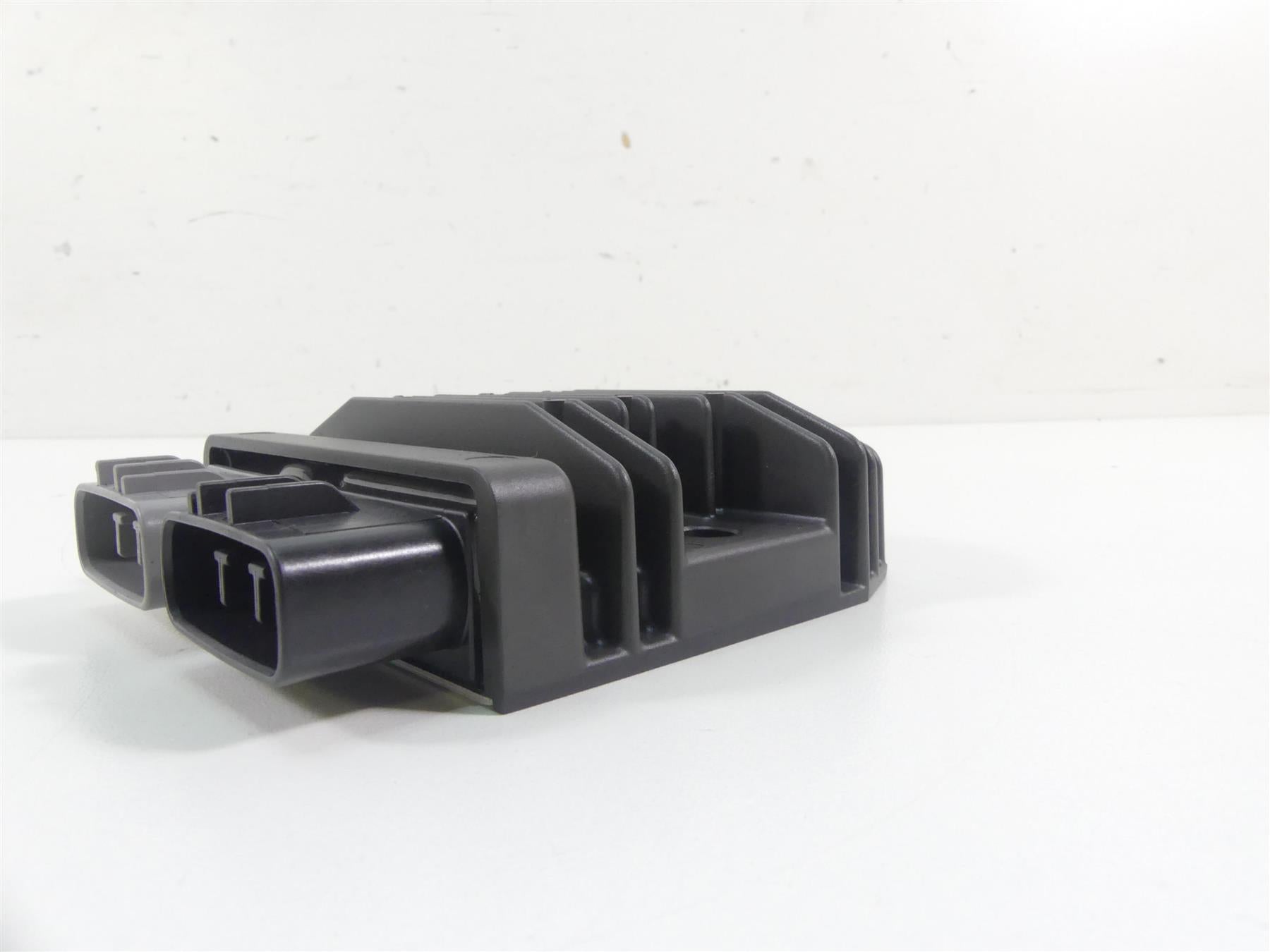 2012 Kawasaki ZX1400 ZX14R Ninja Rectifier Voltage Regulator 21066-0714 FH020BA {{ shop.shopifyCountryName }} - Mototech271