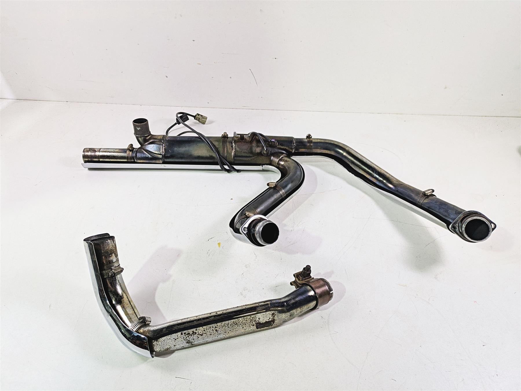 2015 Harley Touring FLHTKL Electra Glide Exhaust Header Manifold Set 66855-10A {{ shop.shopifyCountryName }} - Mototech271