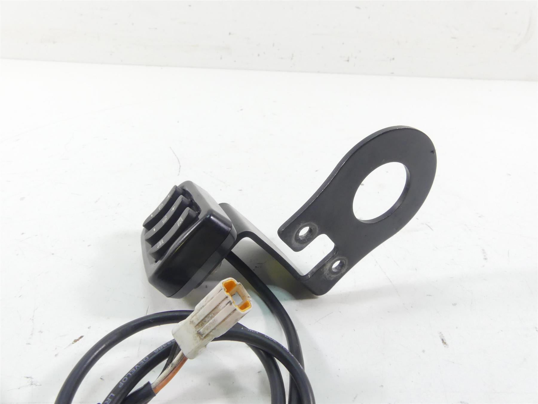 2013 Victory Cross Country Left Hand Radio Audio Control Switch Black 1017807 {{ shop.shopifyCountryName }} - Mototech271