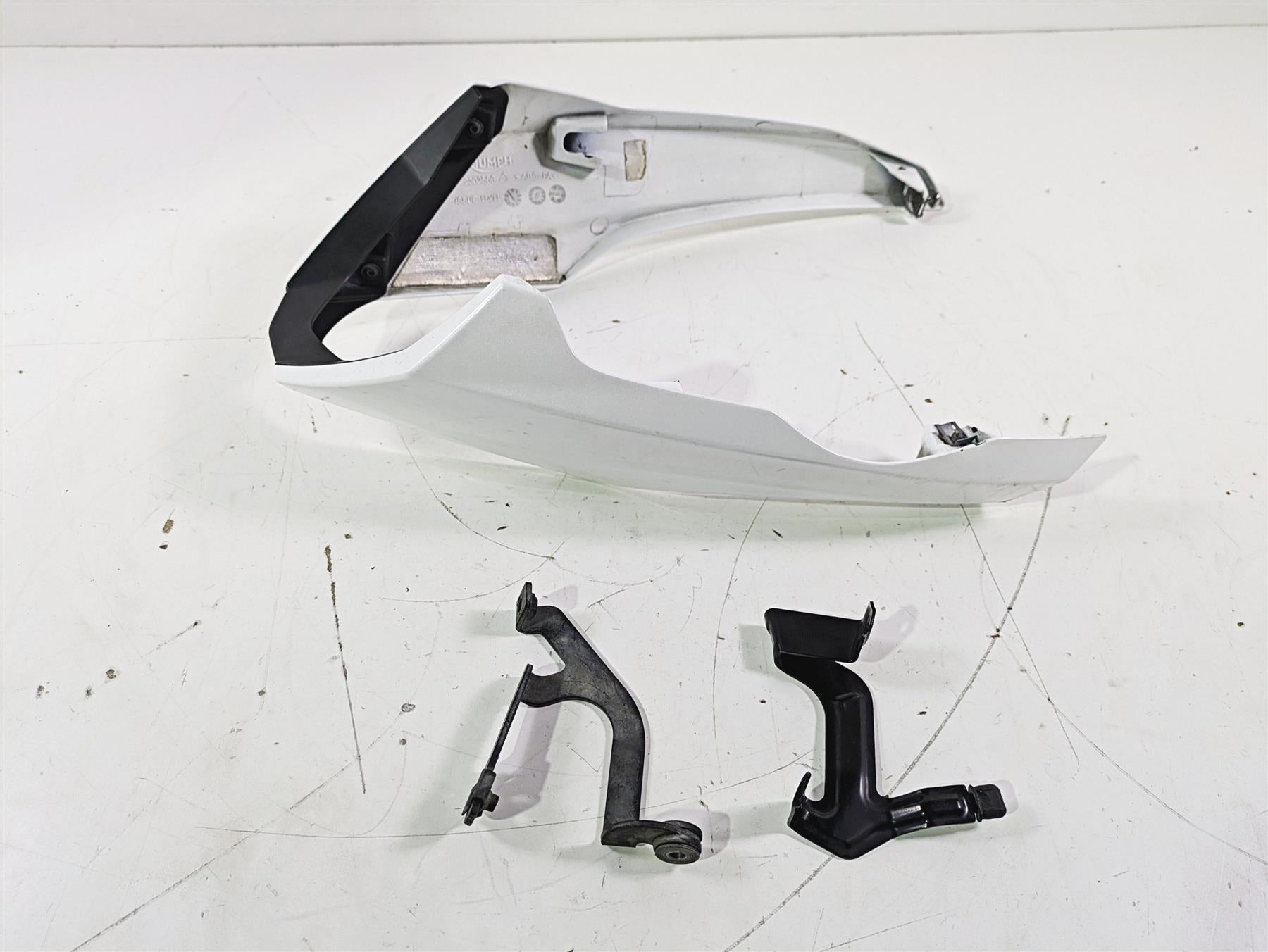 2019 Triumph Speed Triple RS 1050 Lower Belly Cover & Mounts T2303565
