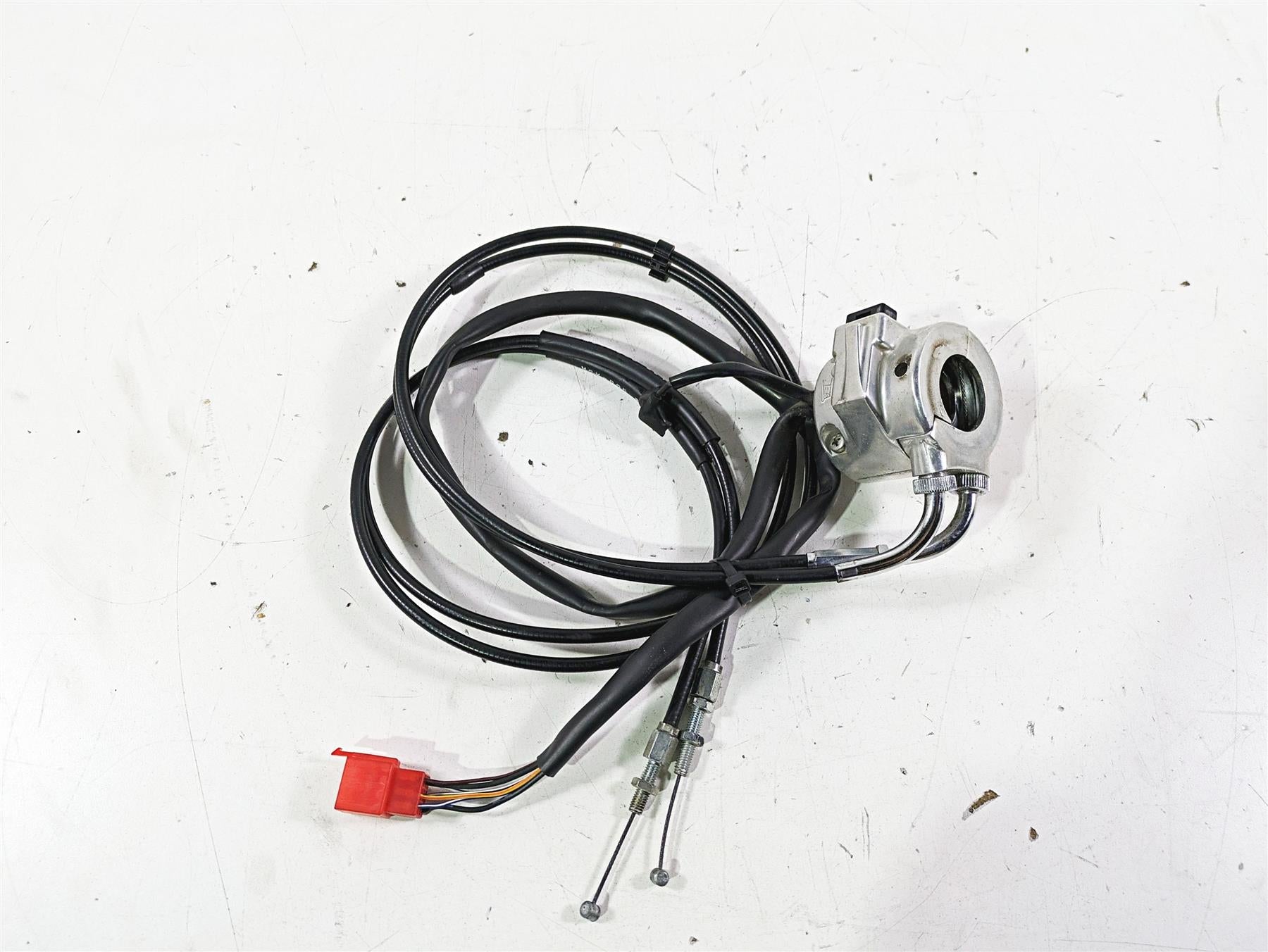 2002 Honda VTX1800 Retro Right Hand Control Switch 35013-MCH-000 35013-MCH-020 {{ shop.shopifyCountryName }} - Mototech271