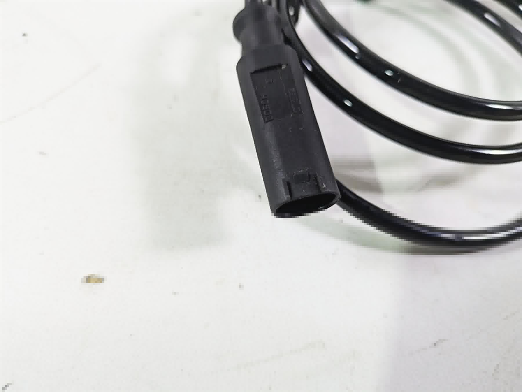 2016 BMW F800R K73 Rear Abs Brake Wheel Speed Sensor 34527715117 {{ shop.shopifyCountryName }} - Mototech271