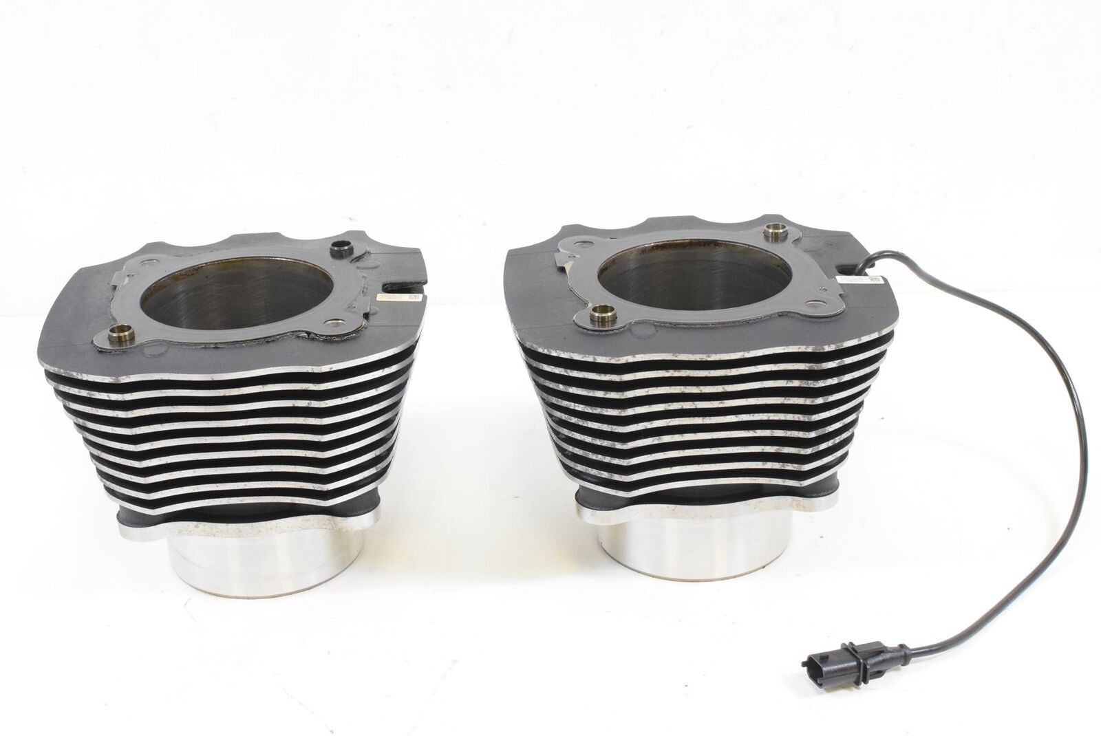 2014 Indian Chief Vintage Cylinder Jug And Piston Set 5138091 {{ shop.shopifyCountryName }} - Mototech271