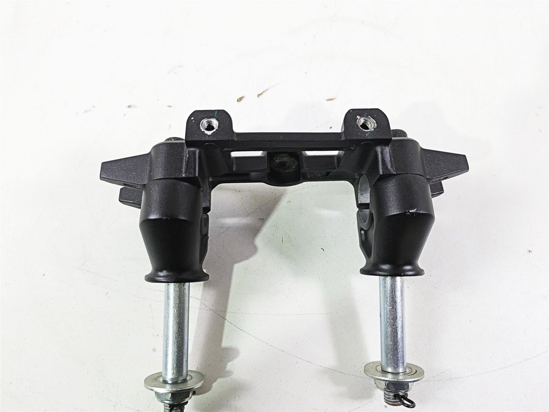 2021 Kawasaki Z900 ZR900 Handlebar Riser Holder Mount Set 46012-0396-18R {{ shop.shopifyCountryName }} - Mototech271