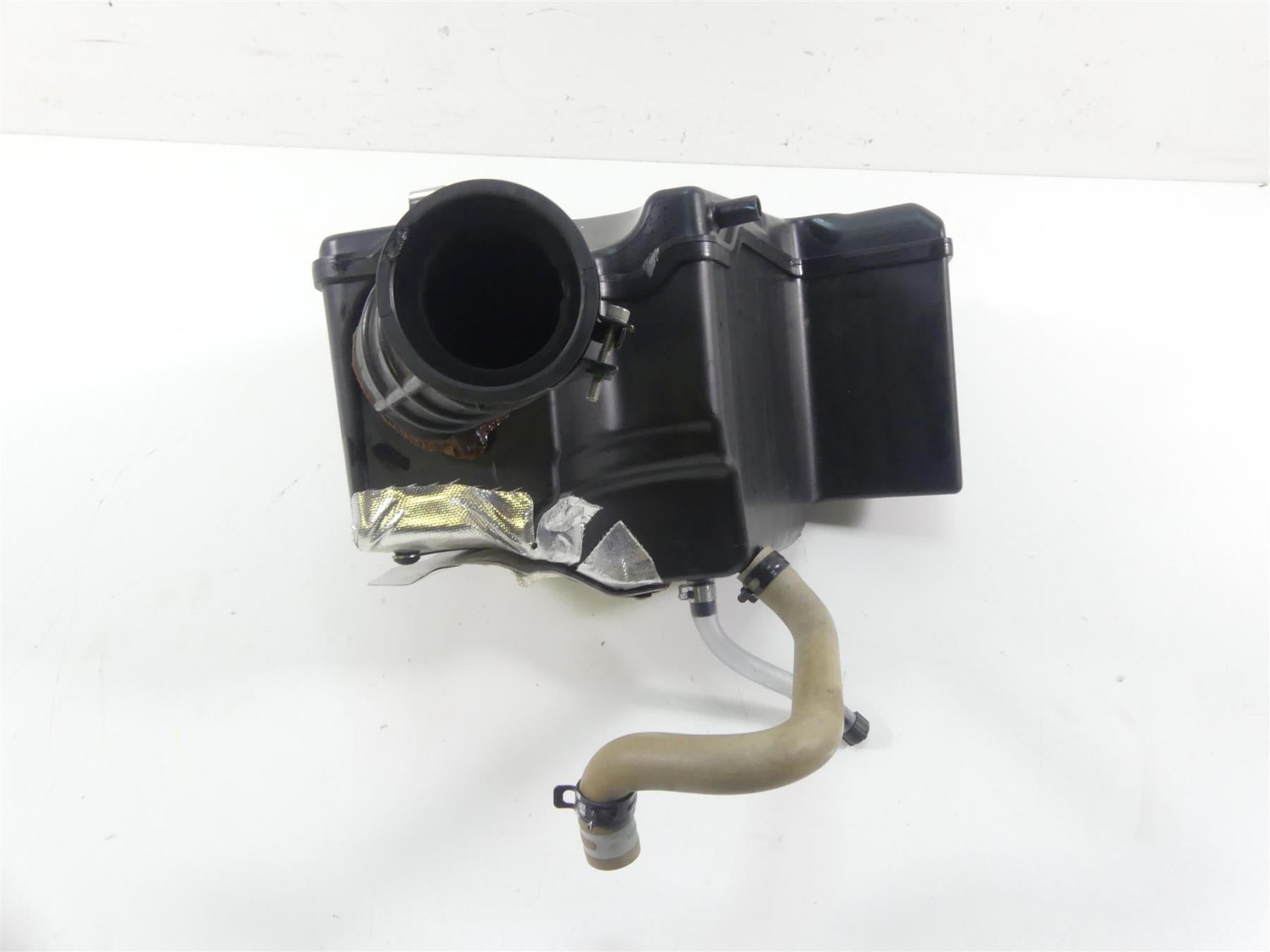 2022 Kawasaki KLR650 KL650 Adv Air Cleaner Breather Filter Box 11010-1805 {{ shop.shopifyCountryName }} - Mototech271