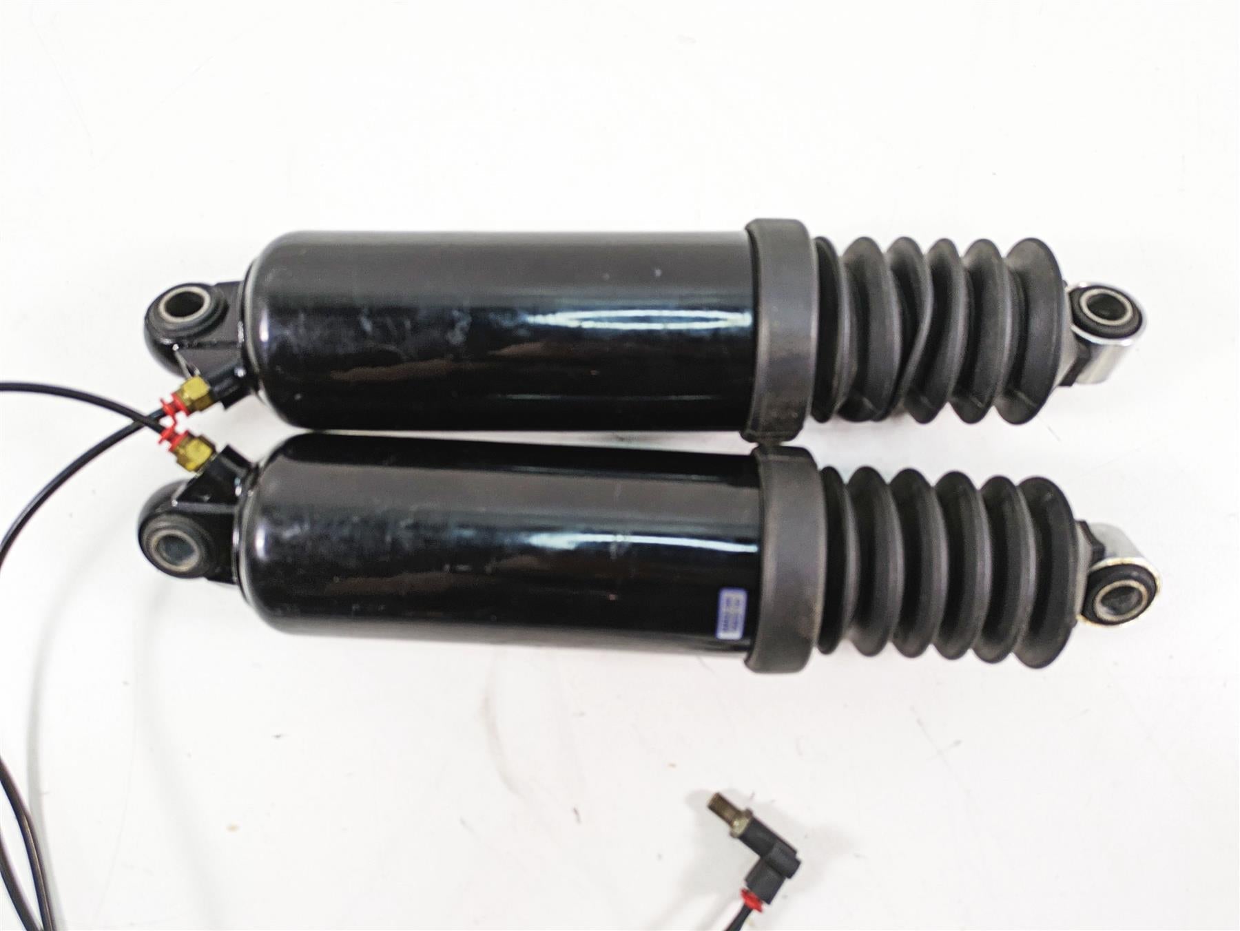 2011 Harley Touring FLTRU Road Glide Rear Air Shock Damper 12" Set 54662-09 {{ shop.shopifyCountryName }} - Mototech271