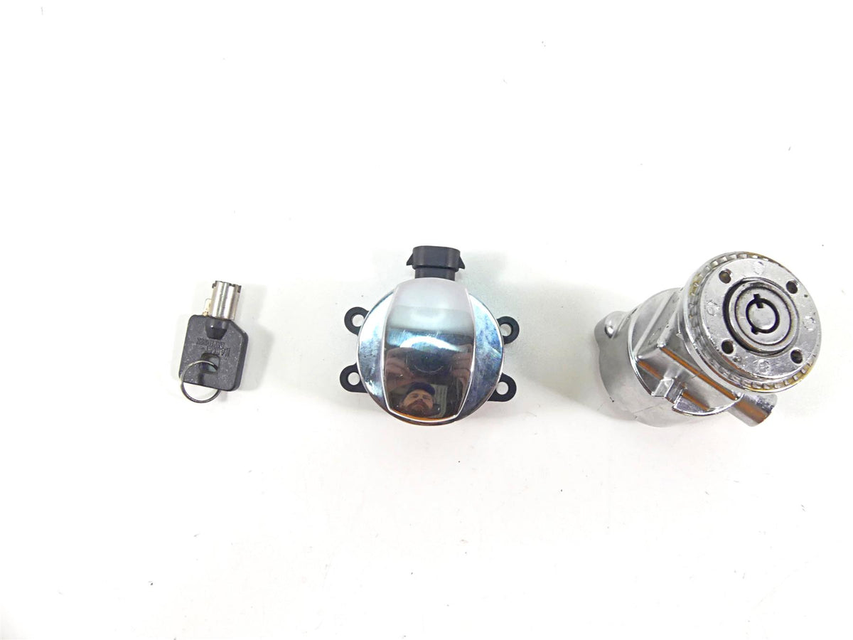 2014 Harley Dyna FXDB Street Bob Ignition Switch Steering Lock Key Set 71430-12 {{ shop.shopifyCountryName }} - Mototech271