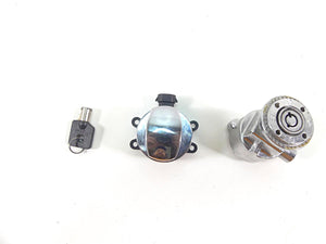 2014 Harley Dyna FXDB Street Bob Ignition Switch Steering Lock Key Set 71430-12