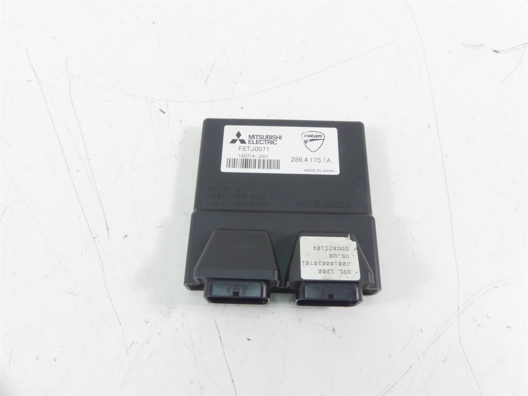 2015 Ducati Diavel Carbon Red Cdi Ecu Ecm Engine Control Module 28641751A {{ shop.shopifyCountryName }} - Mototech271