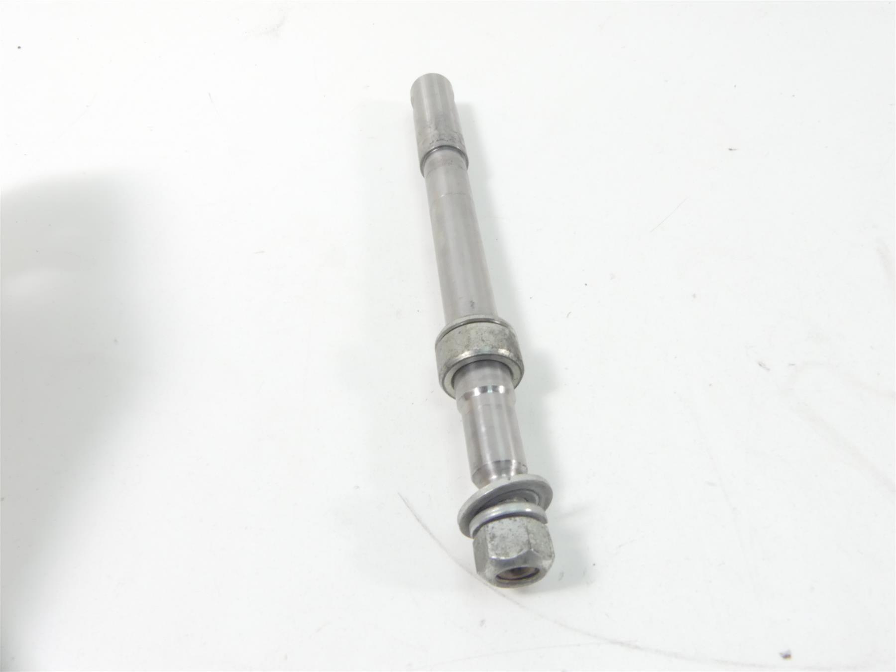 2001 Harley Davidson XL1200 Sportster Straight Front Axle Wheel Spindle 43895-00 {{ shop.shopifyCountryName }} - Mototech271