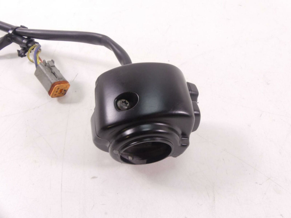2006 Harley FLSTCI Softail Heritage Left Control Switch Blinker Lights 71682-06A {{ shop.shopifyCountryName }} - Mototech271
