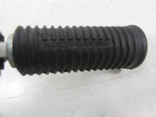 Load image into Gallery viewer, 2009 Harley FXDF Dyna Fat Bob Rear Passenger Footpeg Set 49224-06A 49230-06 | Mototech271

