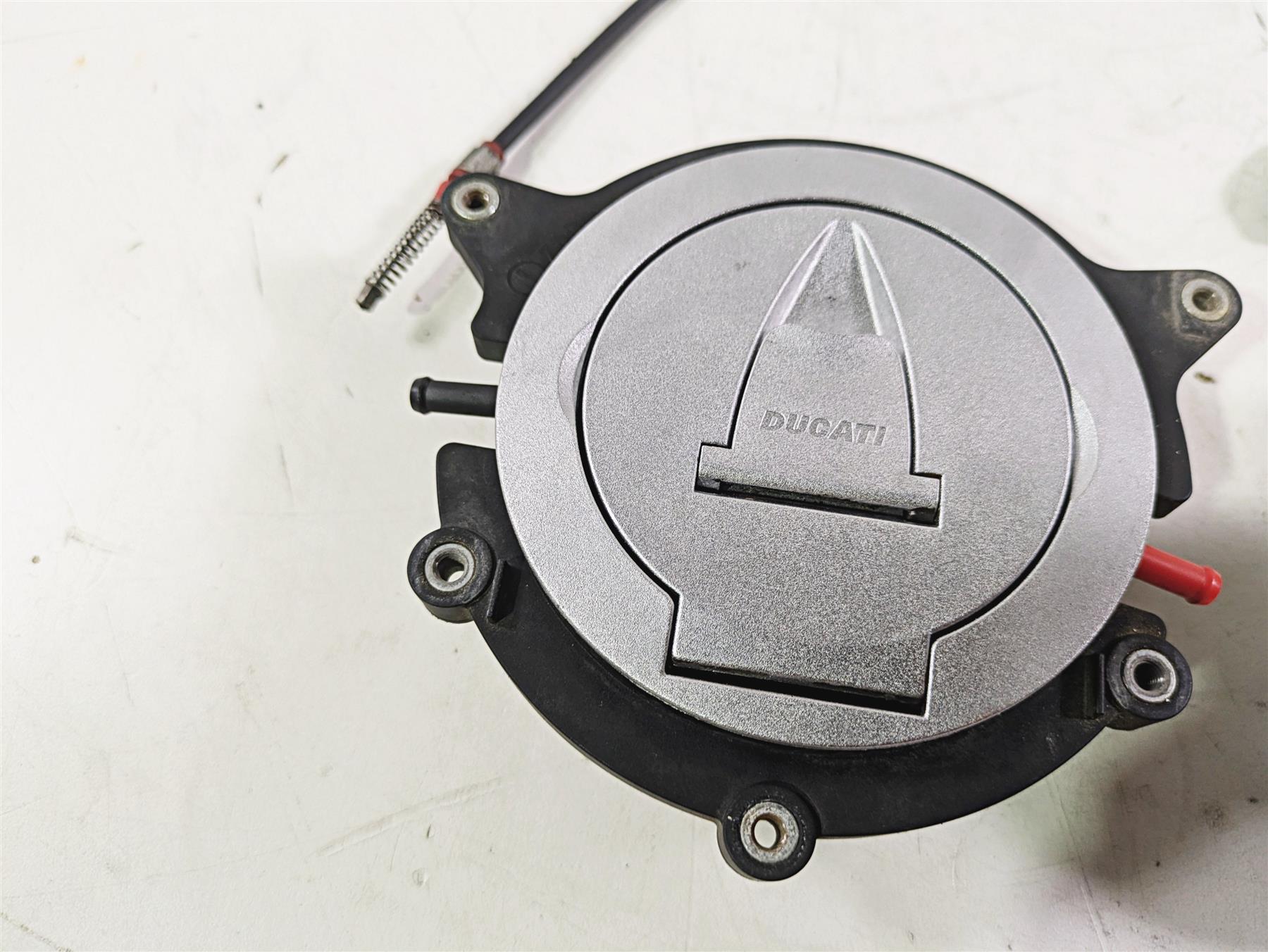 2009 Ducati Monster 1100 S Speedometer Gauge 19K Ignition Switch Key 40610703A {{ shop.shopifyCountryName }} - Mototech271