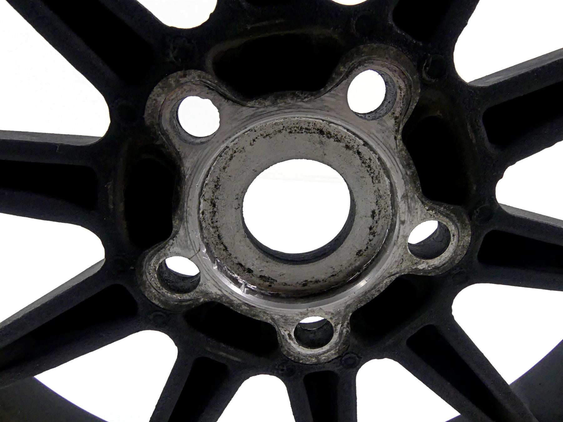 2011 Victory Cross Country Rear Drive Belt Pulley Sprocket 70T 28mm 1332399 {{ shop.shopifyCountryName }} - Mototech271