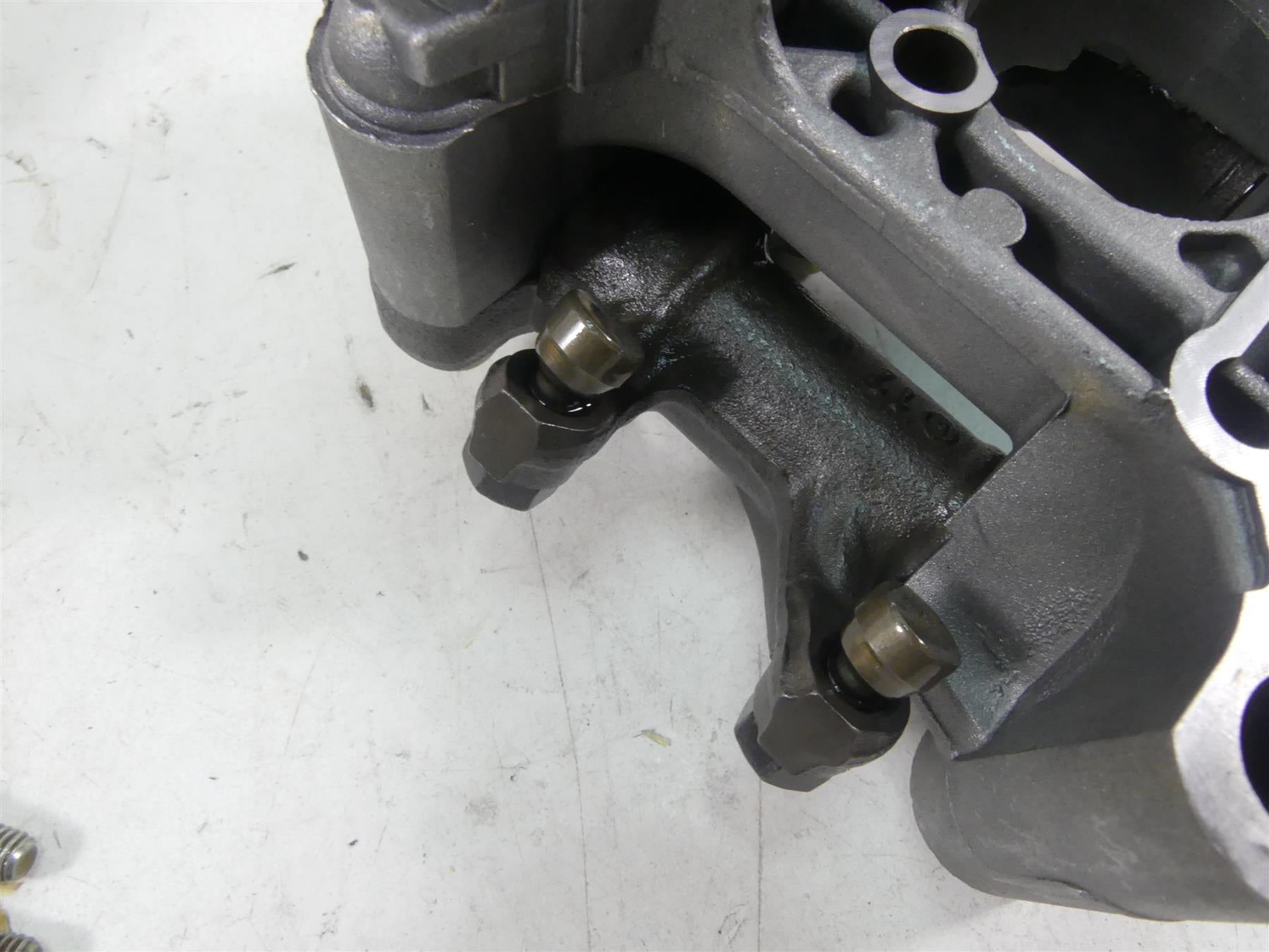 1999 BMW R1100 GS 259E Cam Shafts & Holder Mounts Rocker Box Set 11311341560 {{ shop.shopifyCountryName }} - Mototech271