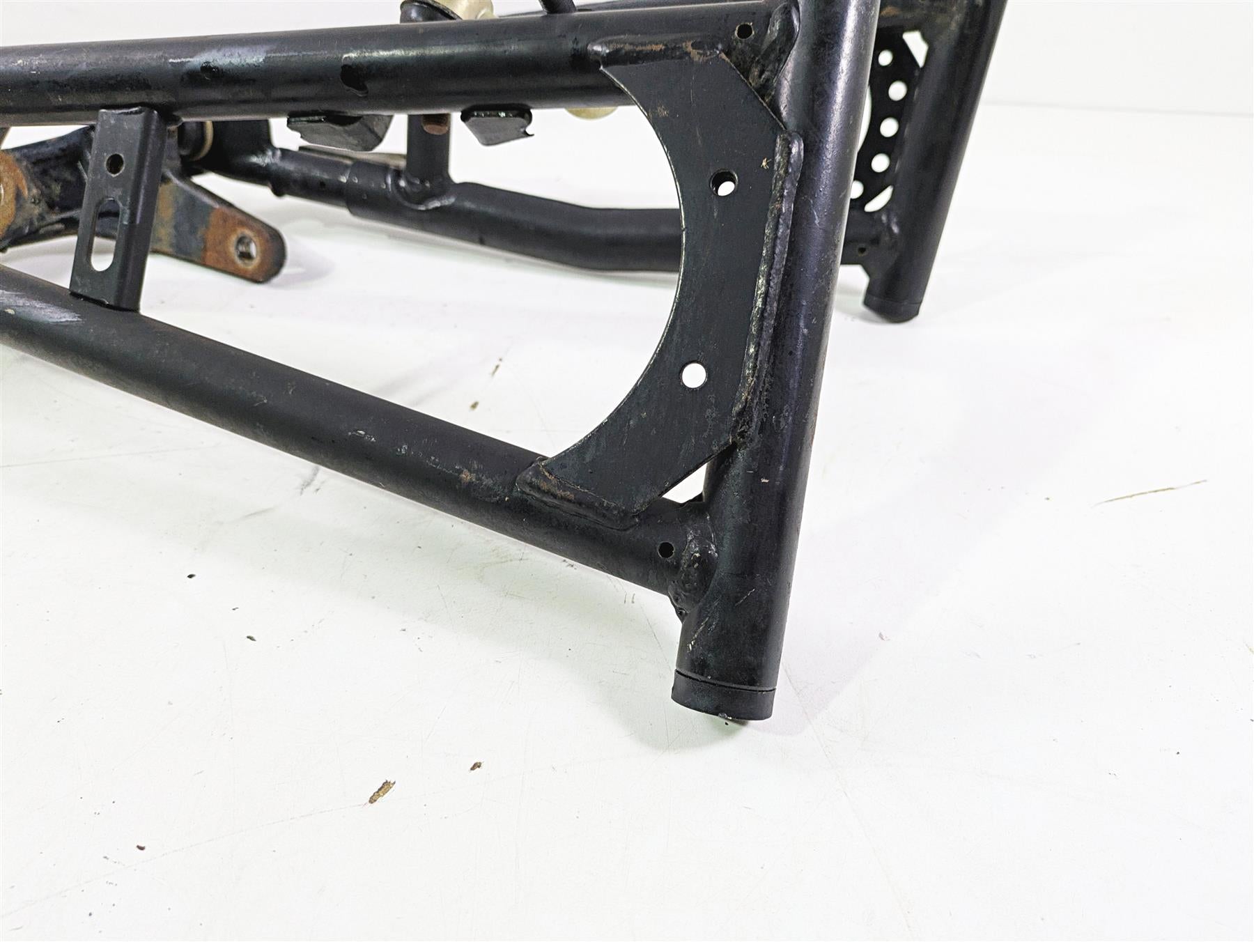 2022 CFMoto Zforce 950 Sport Front Right Control Arm Knee Assembly 5BYA-050801 {{ shop.shopifyCountryName }} - Mototech271
