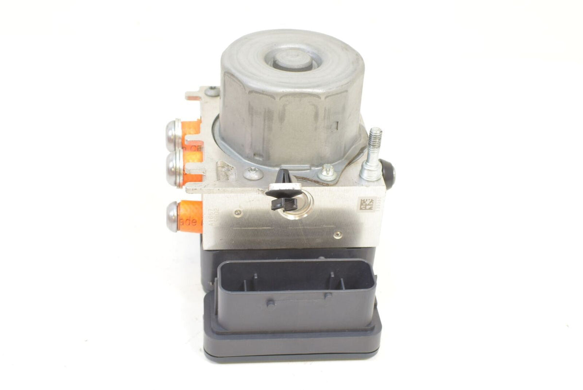 2014 BMW S1000 RR K46 Abs Brake Pump Module 34518526896 {{ shop.shopifyCountryName }} - Mototech271
