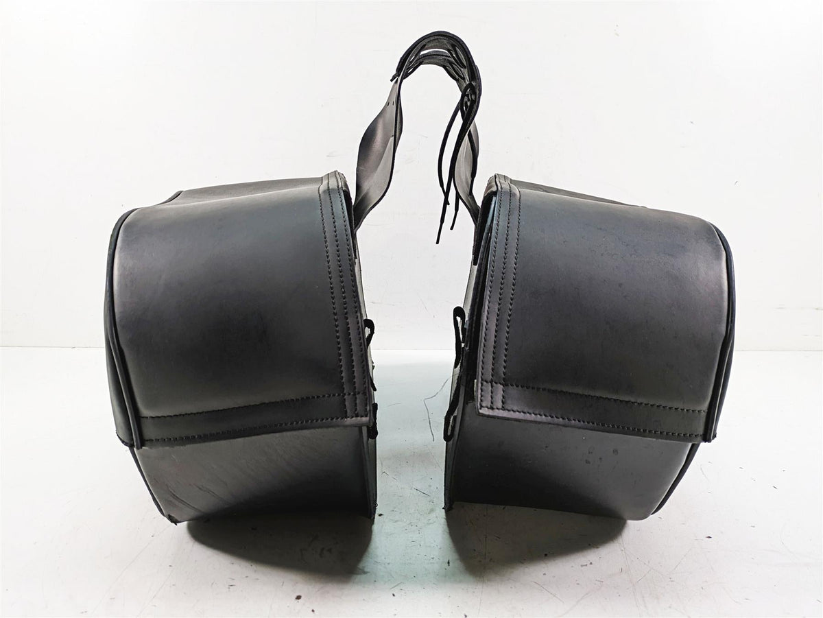 2011 Triumph America Large Saddlebag Saddle Bags Set A9520019 {{ shop.shopifyCountryName }} - Mototech271