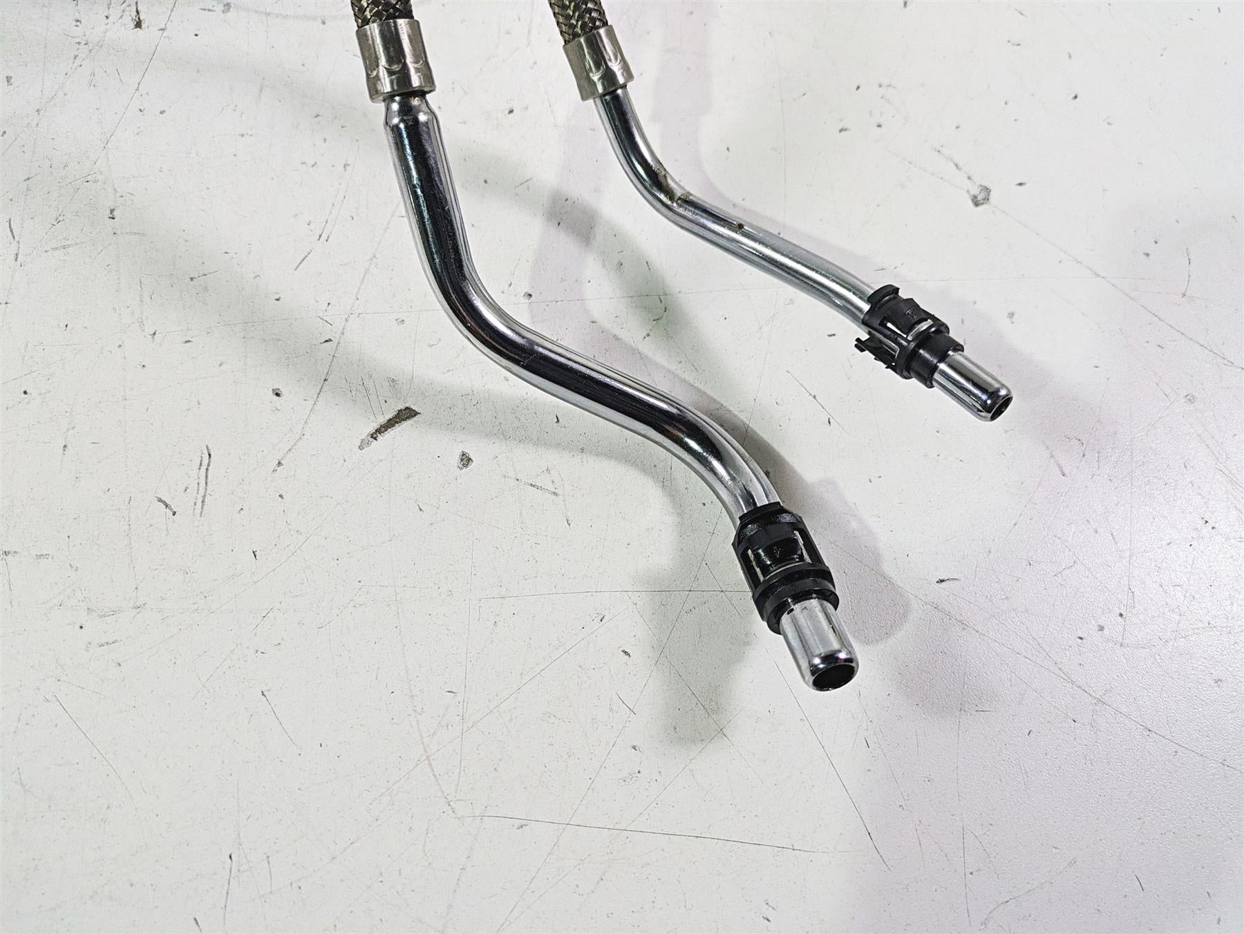 2005 Harley Softail FLSTFSE CVO Fat Boy Oil Tank Reservoir & Lines 62498-00A {{ shop.shopifyCountryName }} - Mototech271