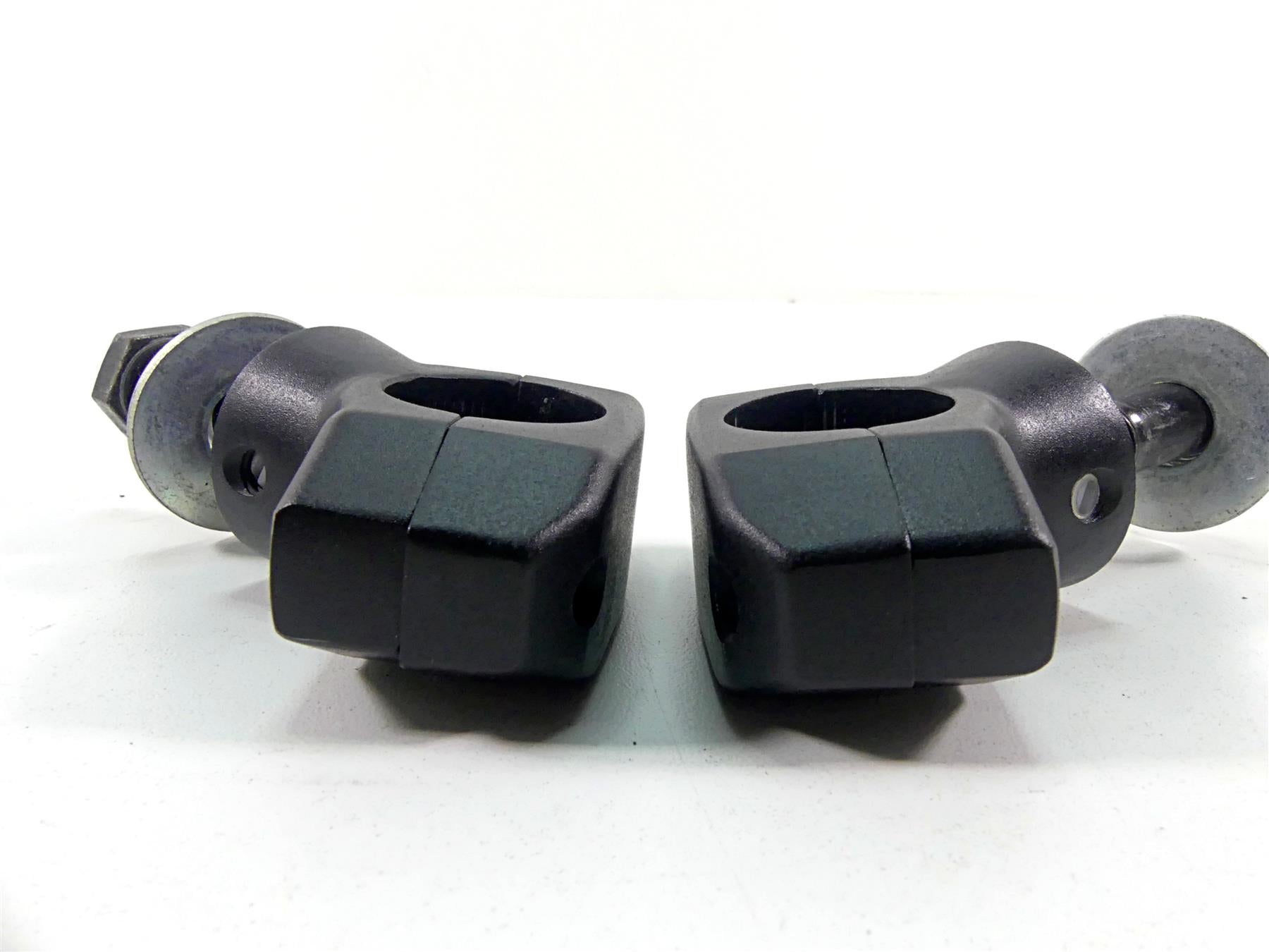 2011 Victory Cross Country Handlebar Holder Riser Mount Set 5136703 5136704 {{ shop.shopifyCountryName }} - Mototech271