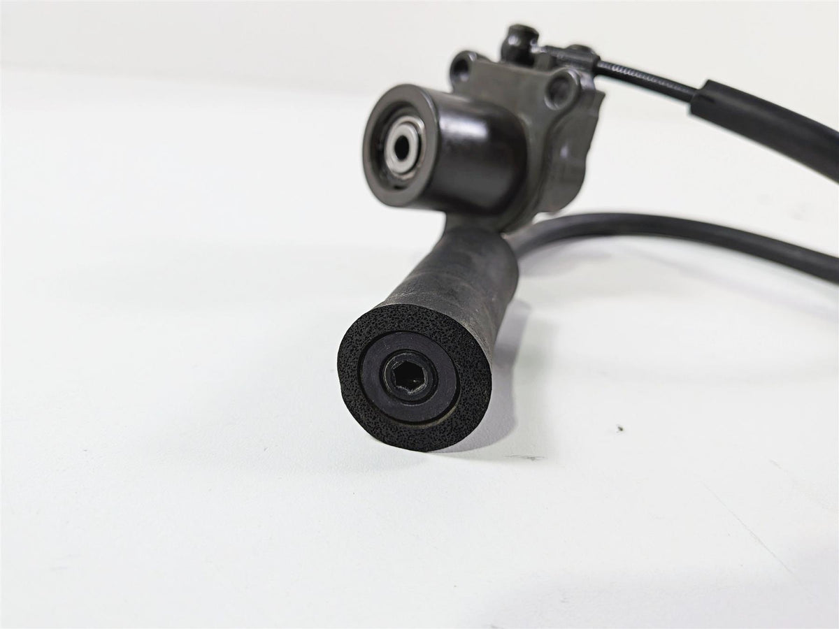 2002 BMW K1200LT 89V3 Clutch Slave Cylinder - Tested 21522333433 {{ shop.shopifyCountryName }} - Mototech271