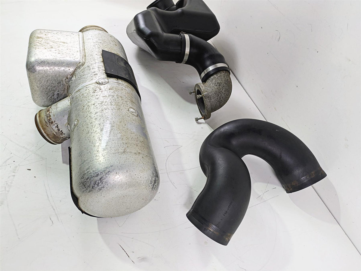 2006 Yamaha GP1300R Waverunner Exhaust Muffler & Resonator F1G-67550-10-00 {{ shop.shopifyCountryName }} - Mototech271