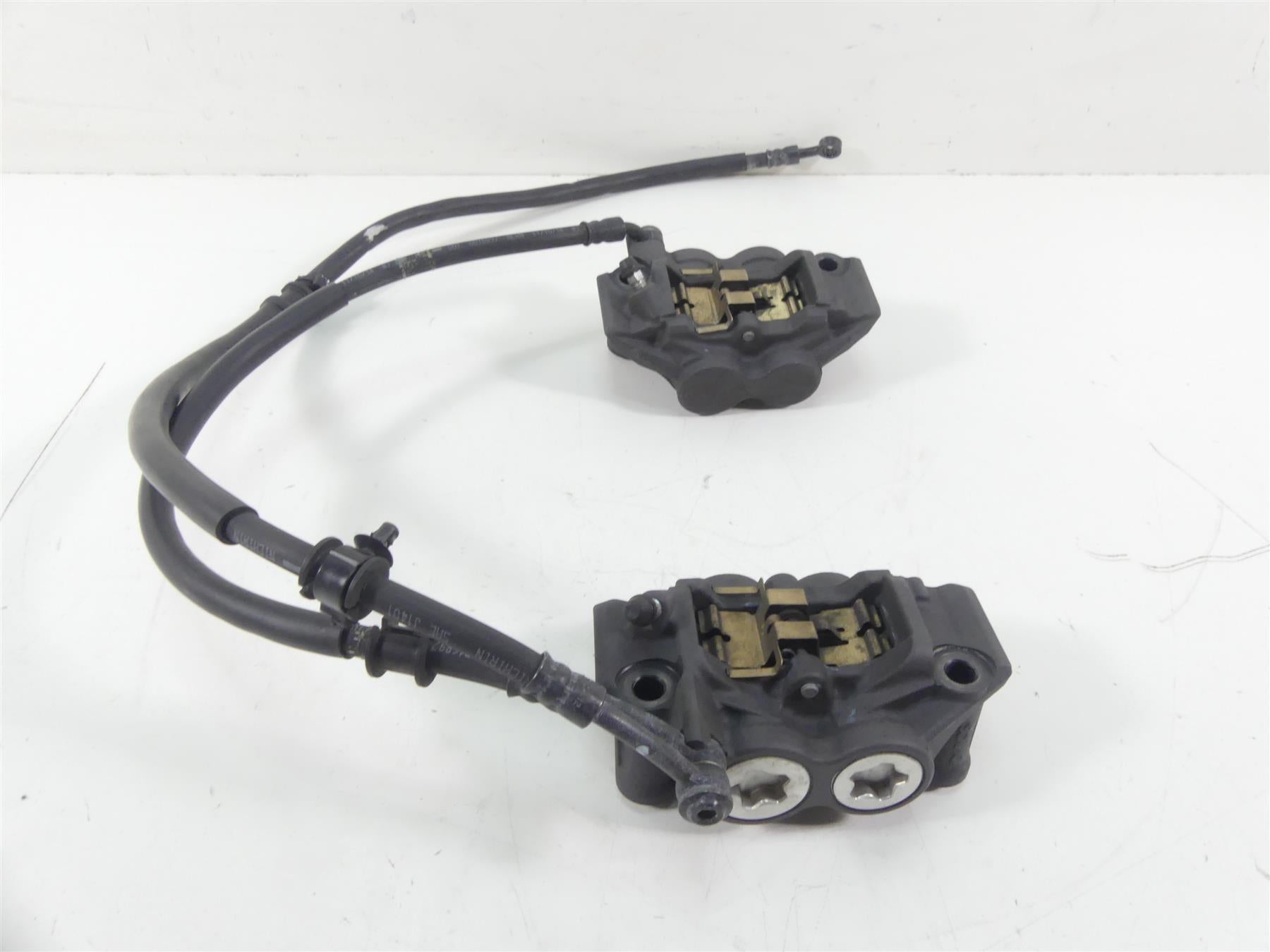 2015 Yamaha MT09 FZ09 Front Silver Star 4 Piston Brake Caliper 1RC-2580U-00-00 {{ shop.shopifyCountryName }} - Mototech271