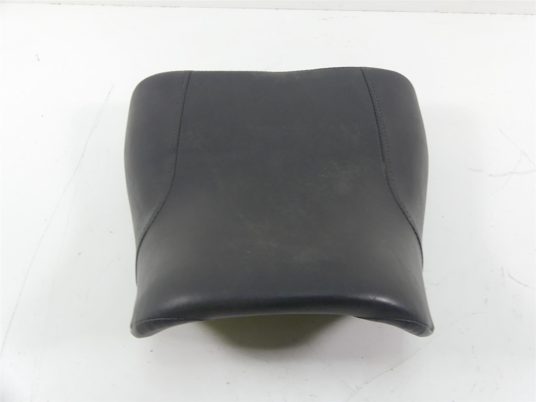2013 Harley VRSCF Muscle V-Rod Front Ride Driver Saddle Seat - No Tears 52433-09 {{ shop.shopifyCountryName }} - Mototech271
