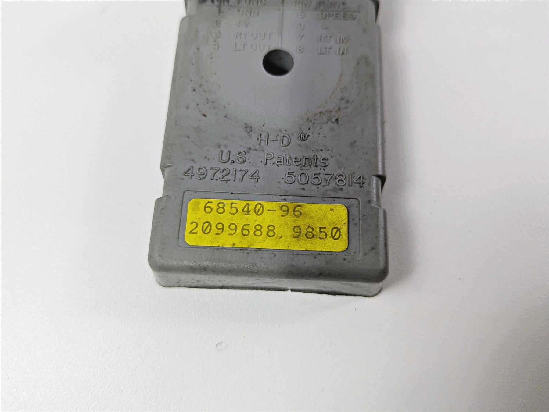 1999 Harley Touring FLHTCUI E-Glide Tsm Turn Signal Control Module 68540-96 {{ shop.shopifyCountryName }} - Mototech271
