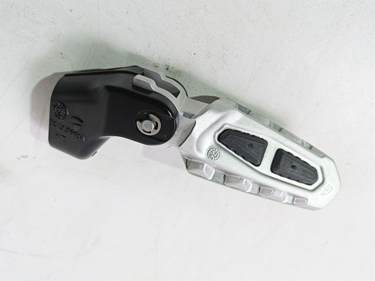 2022 Ducati Scrambler Desert Sled Left Front Foot Peg Mount & Shifter 82433661A {{ shop.shopifyCountryName }} - Mototech271