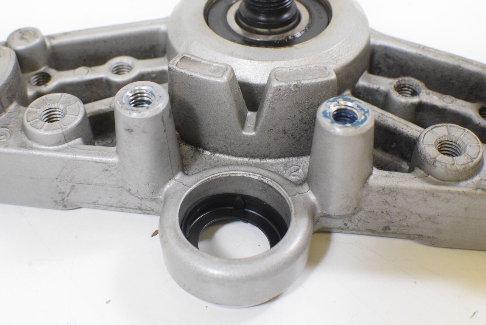 2003 BMW R1150 RT R1150RT R22 Upper Triple Tree Steering Clamp 31422330391 {{ shop.shopifyCountryName }} - Mototech271