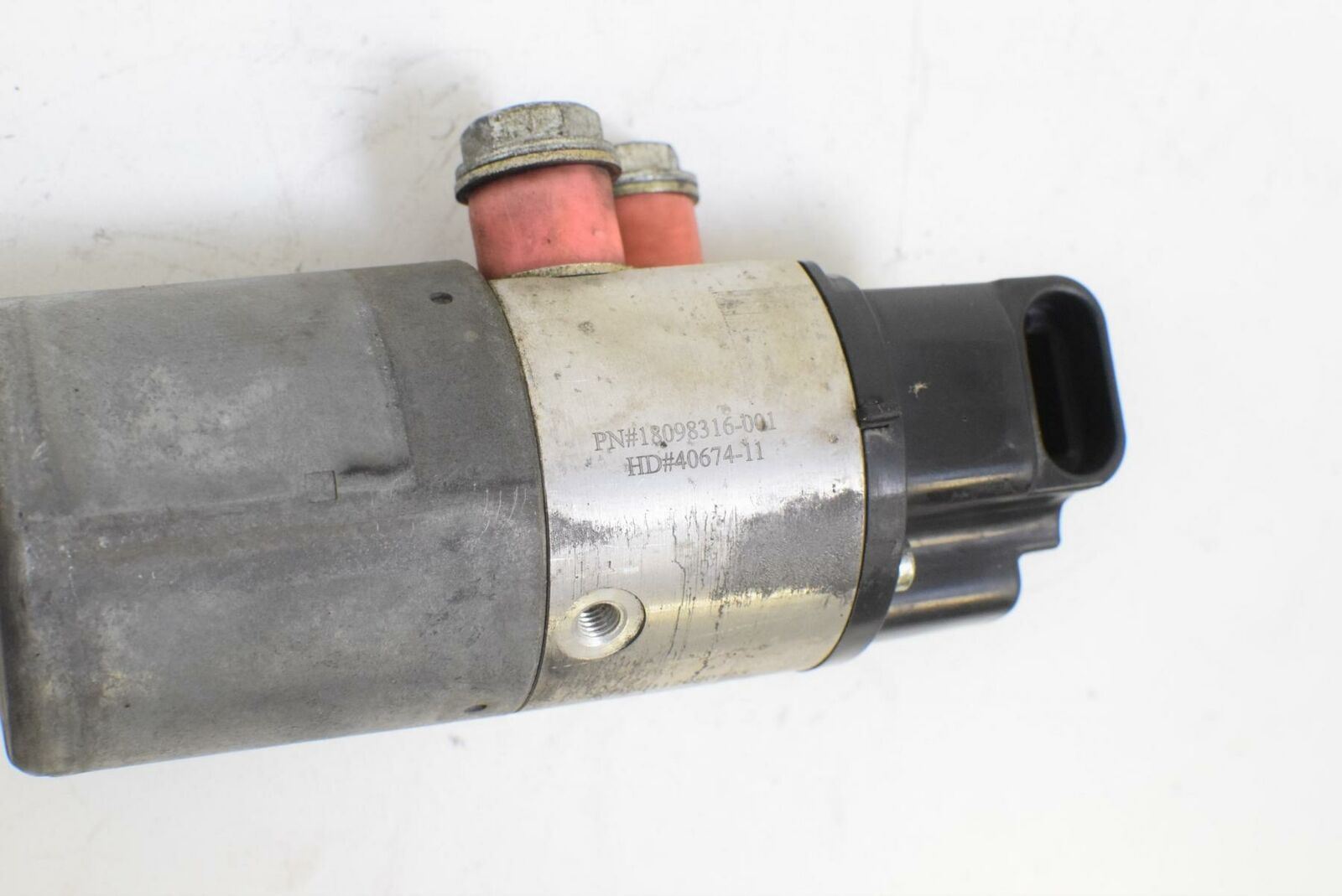 2011 Harley Softail CVO FLSTSE2 Convertible Rear Brake ABS Module Pump 40674-11 {{ shop.shopifyCountryName }} - Mototech271