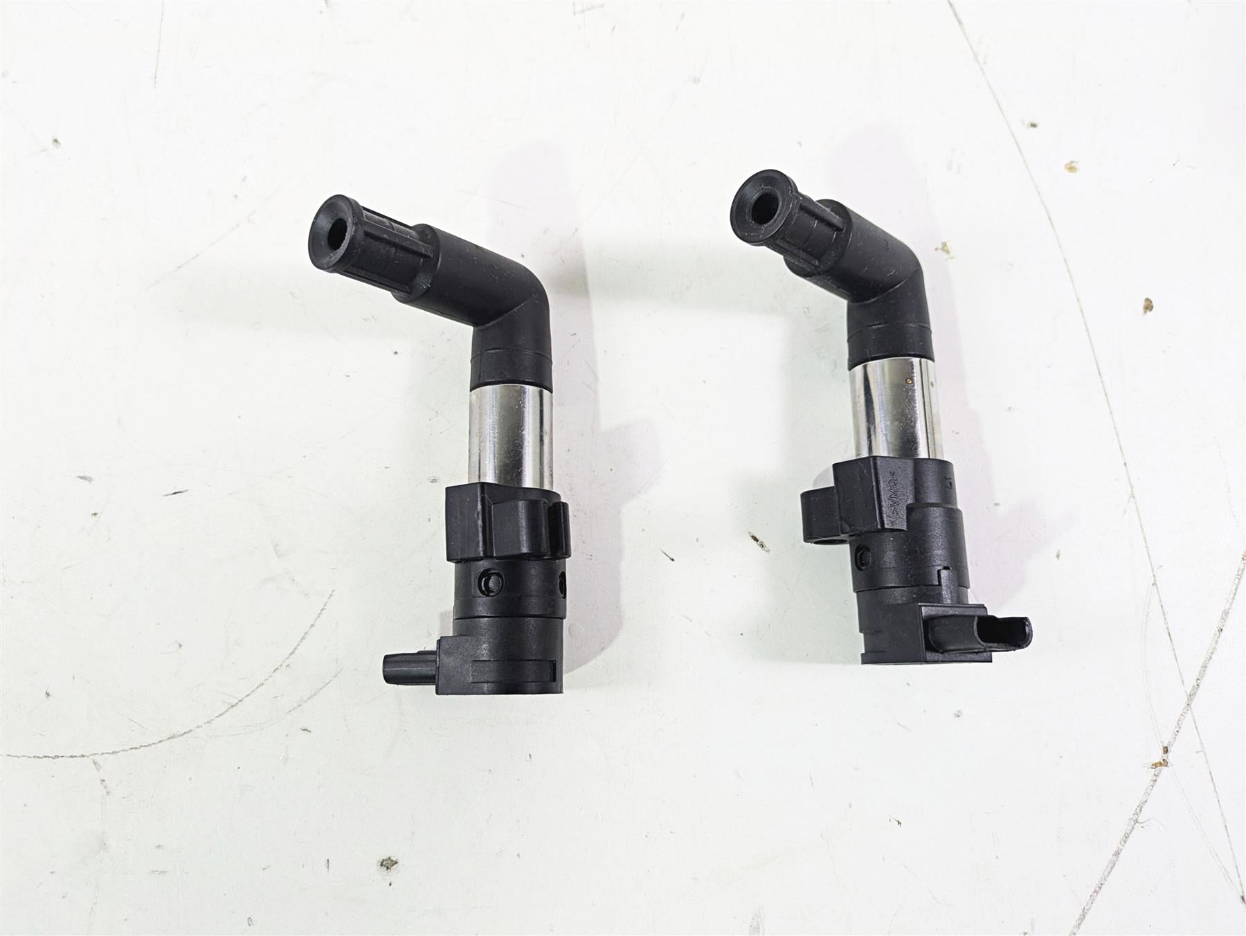 2015 BMW R nineT K21 Ignition Coil Set 591 Miles Only 12137715857 12137715858 {{ shop.shopifyCountryName }} - Mototech271