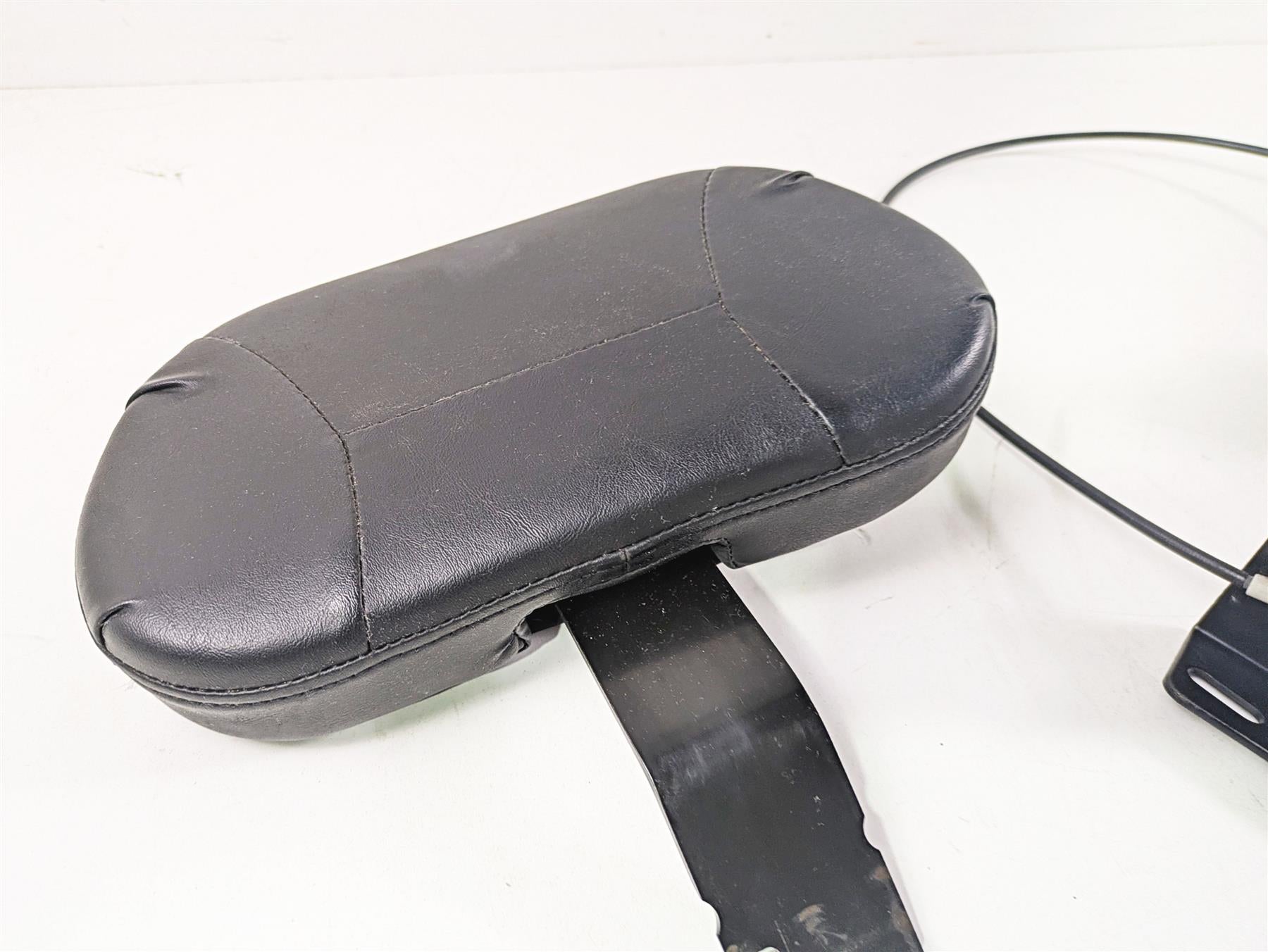 2015 Harley Touring FLHTKL Electra Glide Front Rider Backrest Set 02752046 {{ shop.shopifyCountryName }} - Mototech271