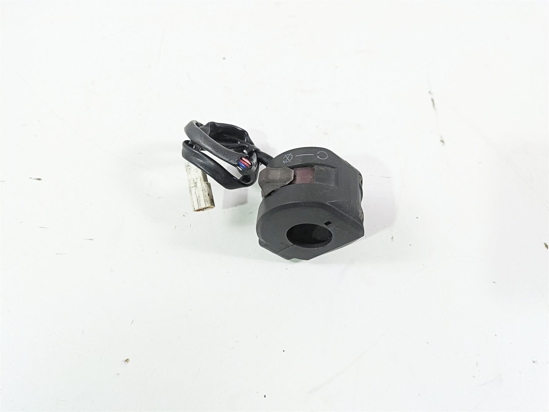2012 Ducati Streetfighter 848 Right Hand Start Kill Control Switch 65010092I {{ shop.shopifyCountryName }} - Mototech271