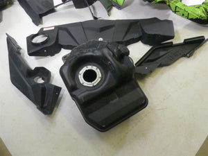 2018 Yamaha YXZ1000R EPS SS Body Fairings + Door Covers Fuel Tank Set 2HC-F1511